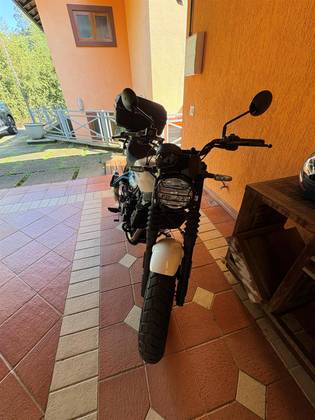 ROYAL ENFIELD GUERRILLA 450 ROYAL ENFIELD GUERRILLA 450